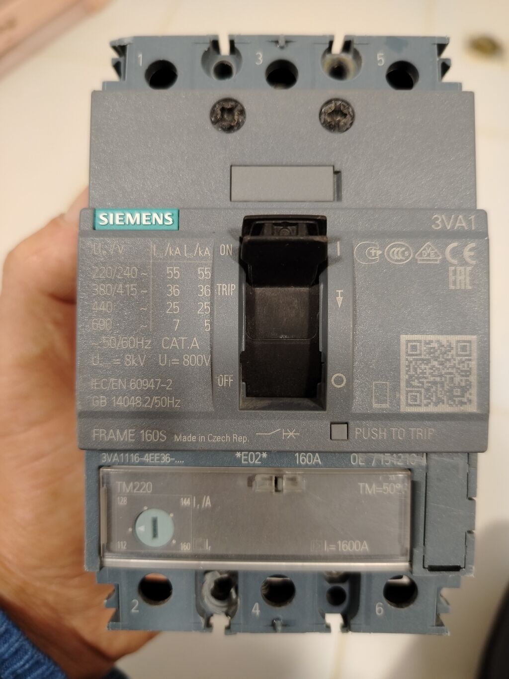 Siemens Elektrik avtomat, 3 faza — Keçici avadanlıqlar, Xırdalan (4)