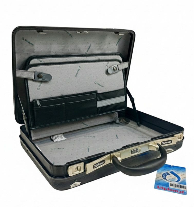 Diplomat sm 45x35x11 sm, plastik, qara — Mallar, Bakı (3)