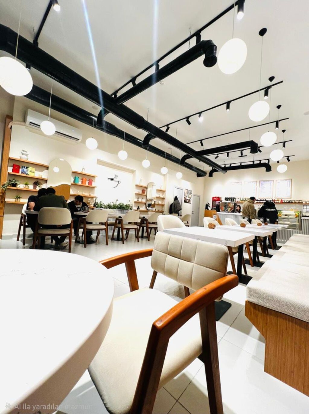 Hazır İcarədə Olan Obyekt Satılır Məkan: Neftçilər Meydanı restoranı — Əmlak, Bakı (3)