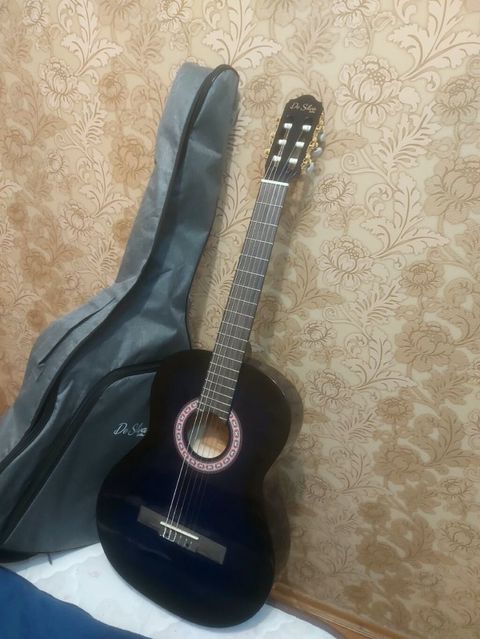 Klassik gitara, Yeni, Pulsuz çatdırılma — Bakı
