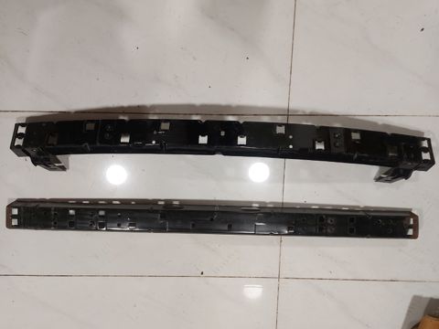 "GAZ - 31" bamperin içləri — Bakı