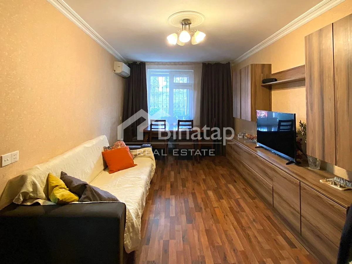 Satılır 2 otaqlı köhnə tikili 55 m², Nizami metrosu, Yasamal rayonu — Mənzil, Bakı (5)
