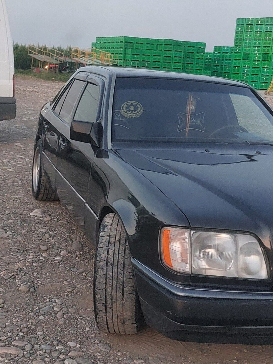 Mercedes E 200, 1994 il 77-TN-805 — Avtomobillər, Quba (2)