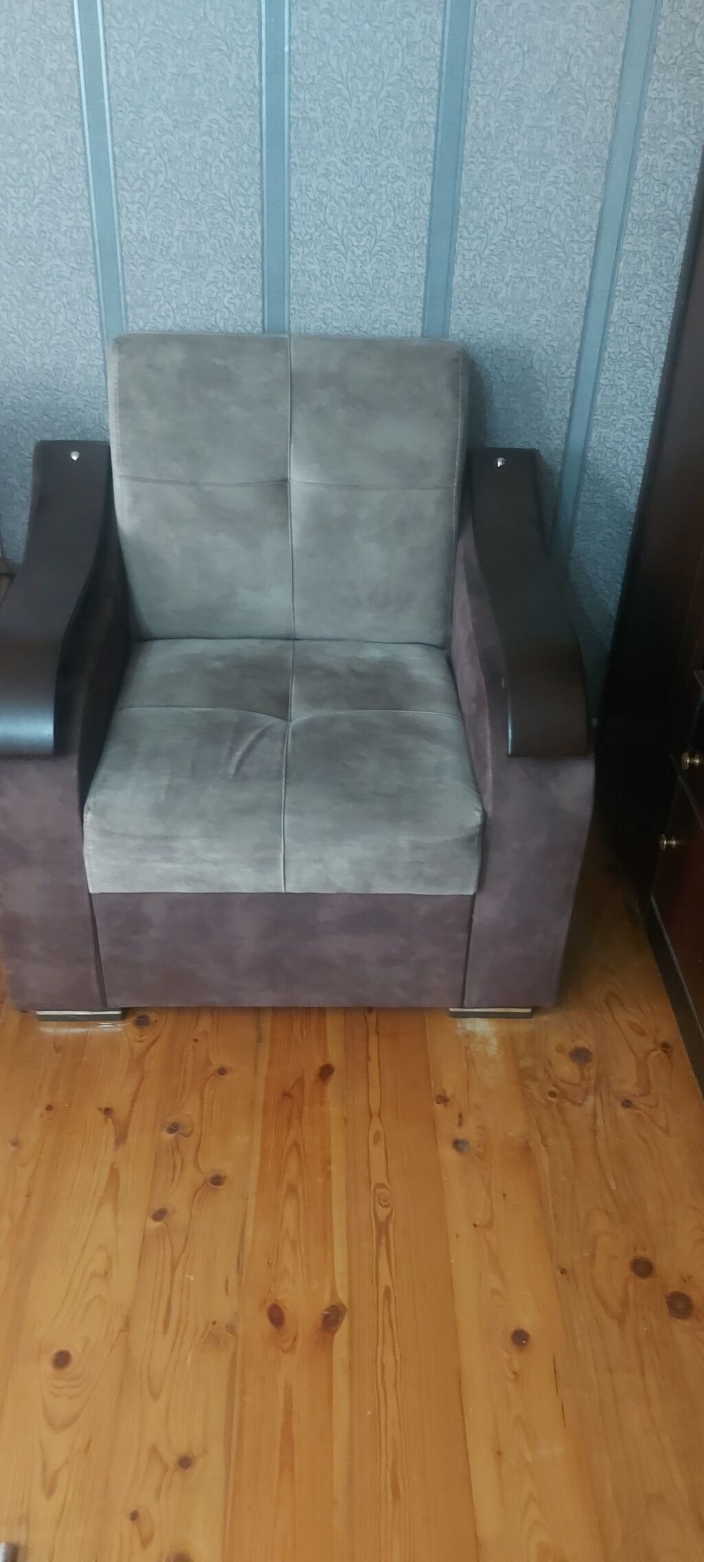 Qonaq otağı üçün yumşaq mebel dəsti - Tərkib: 1 ədəd geniş divan + 2 — Yumşaq mobilya dəstləri, Bakı (2)