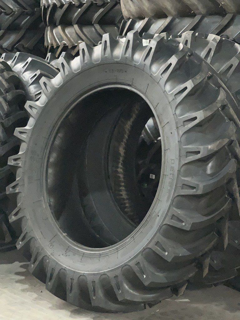 "Starmaxx/Petlas" traktor şinləri — Ehtiyat hissələri və aksesuarlar, Bakı (7)