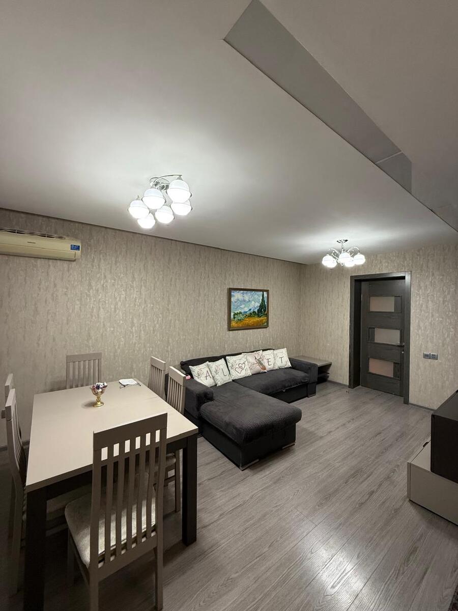 Satılır 3 otaqlı köhnə tikili 98 m² — Mənzil, Bakı (3)