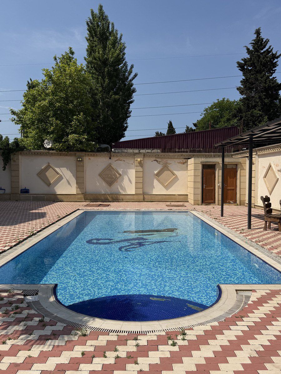 İcarəyə verilir 7 otaqlı həyət evi/bağ evi 400 m² — Ev, villa, Bakı