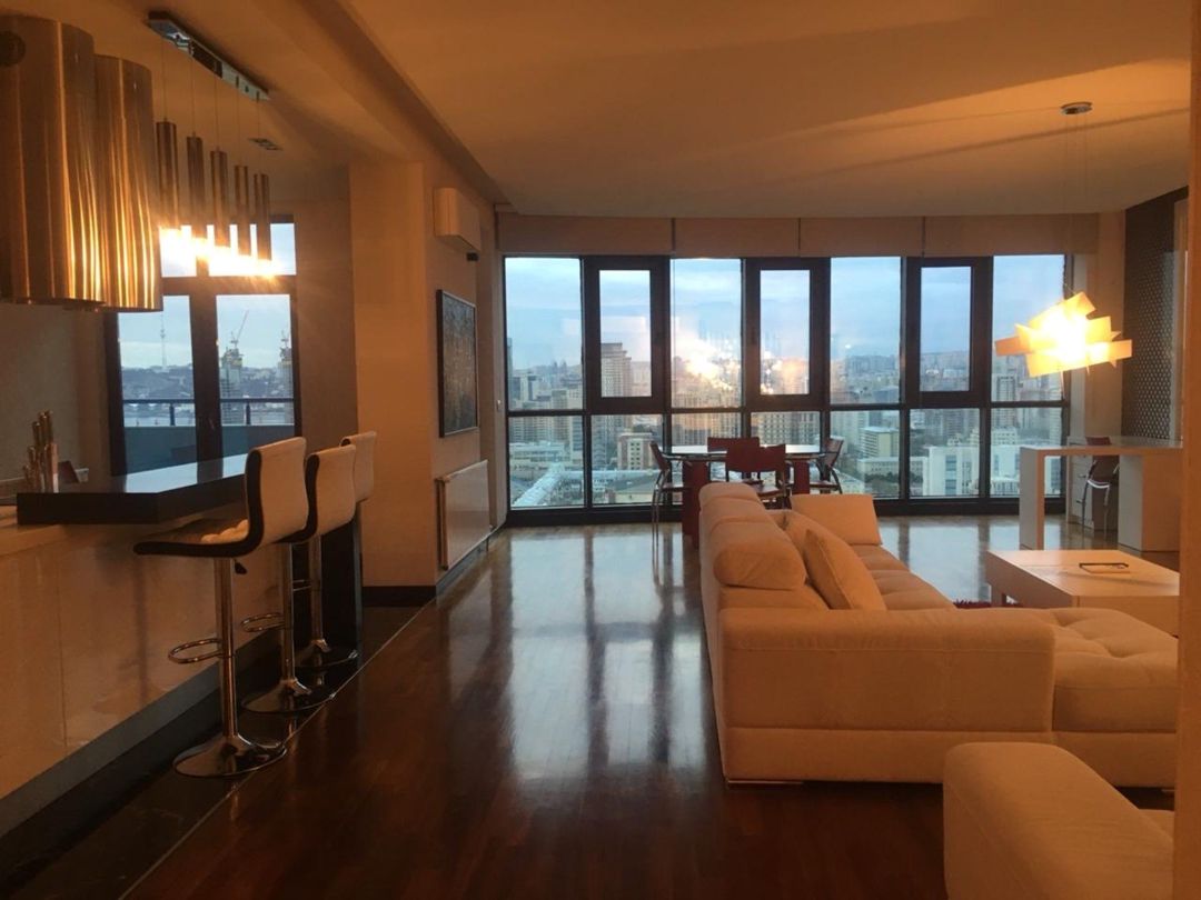 İcarəyə verilir 3 otaqlı yeni tikili 180 m² — Mənzil, Bakı (2)