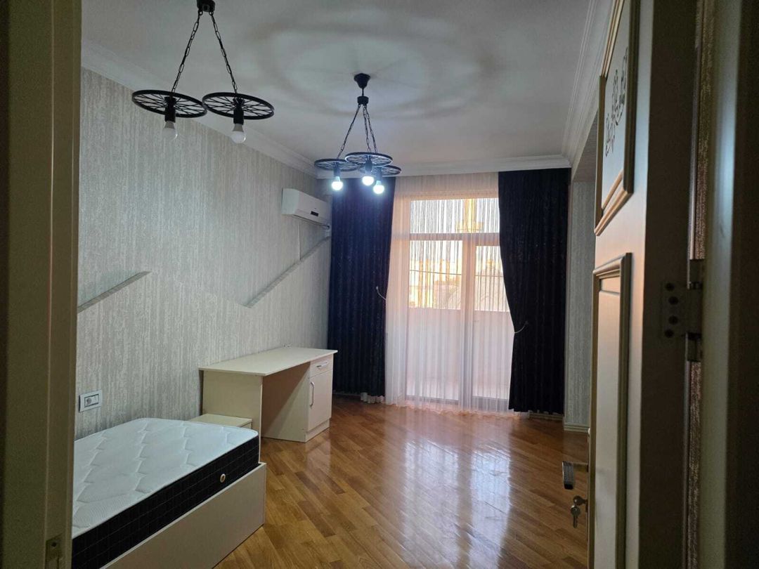 İcarəyə verilir 4 otaqlı yeni tikili 210 m² — Mənzil, Bakı (7)