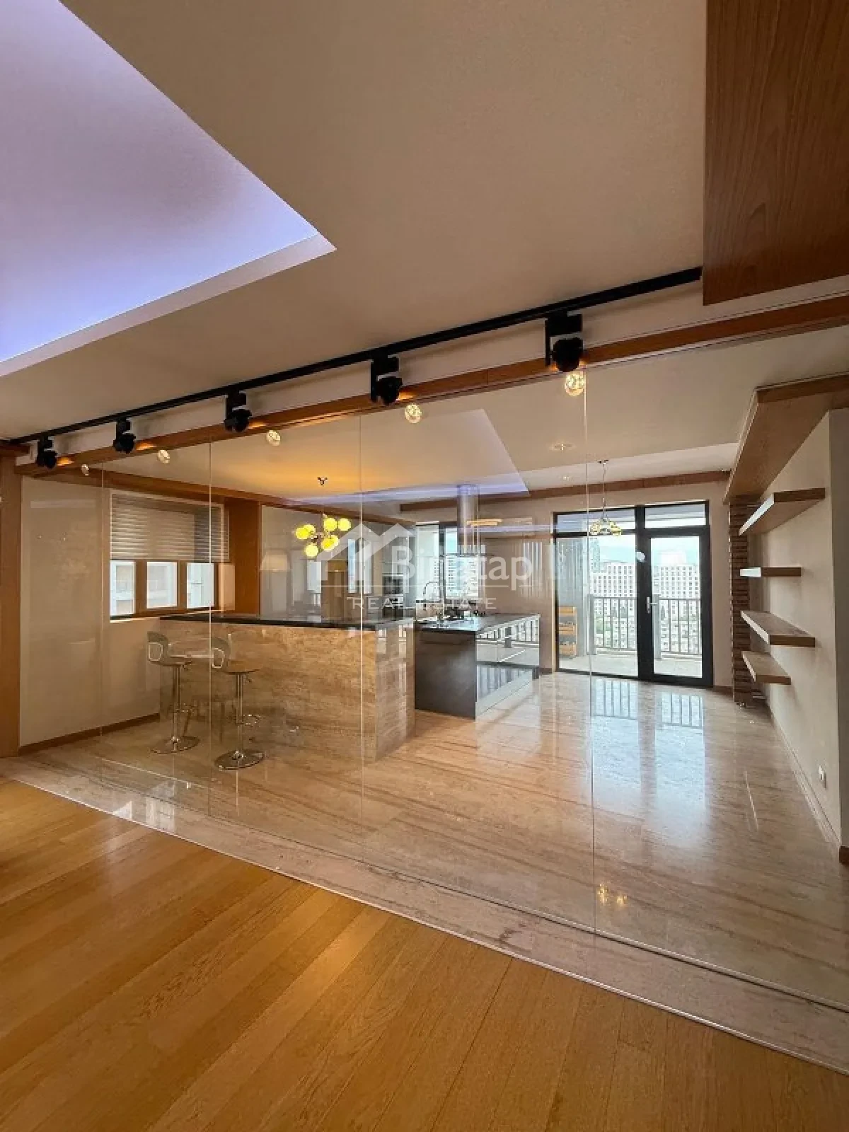 Satılır 3 otaqlı yeni tikili 232 m², Elmlər Akademiyası metrosu, Yasamal rayonu — Mənzil, Bakı (4)