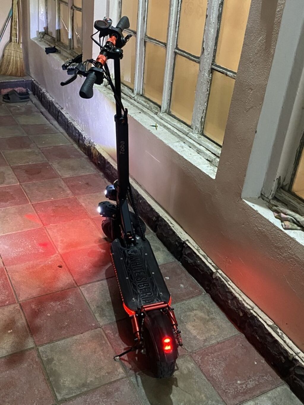 Elektrikli skuter – Ultra/siber üslublu güclü şəhər modeli — Skuterlər, Digah (3)