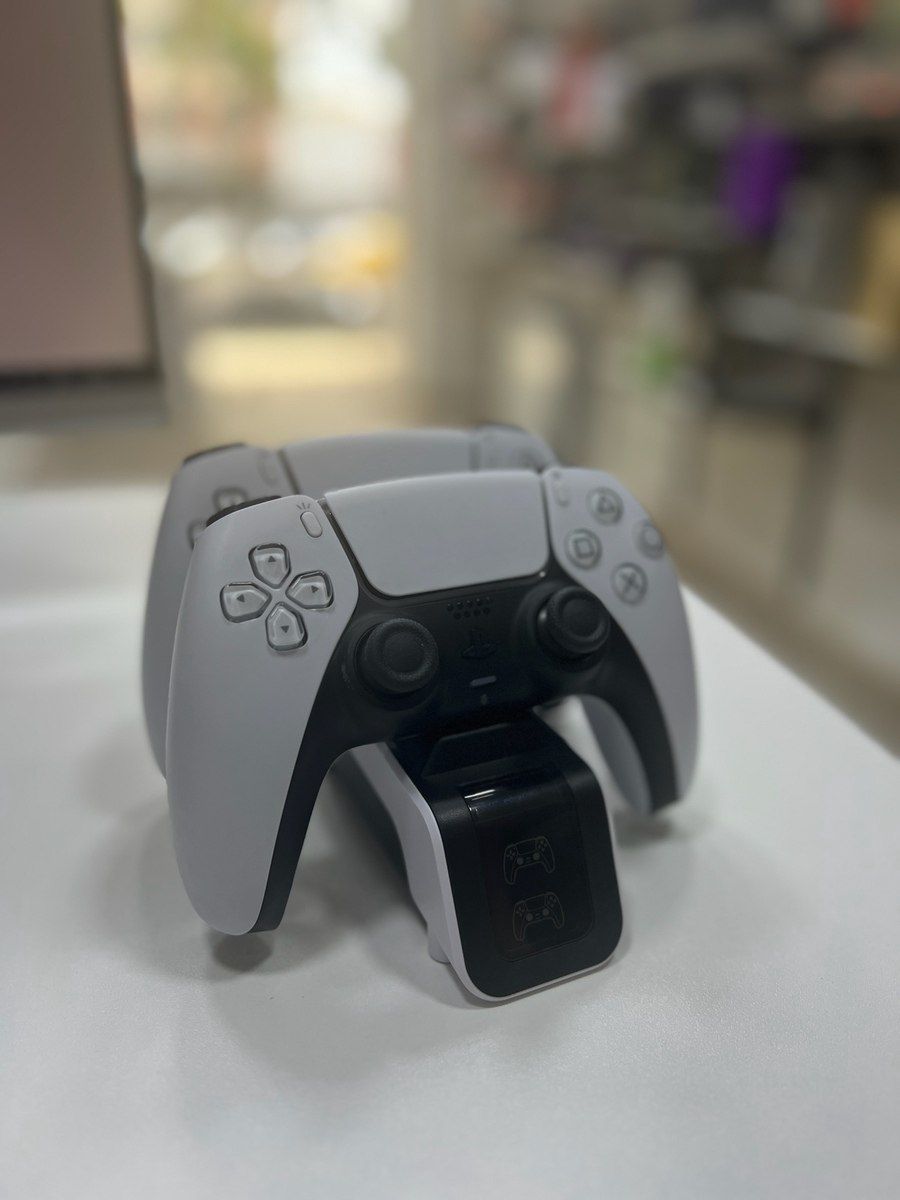 PS5 DualSense pultlar + şarj stansiya — Oyunlar, konsollər və proqramlar, Bakı (2)