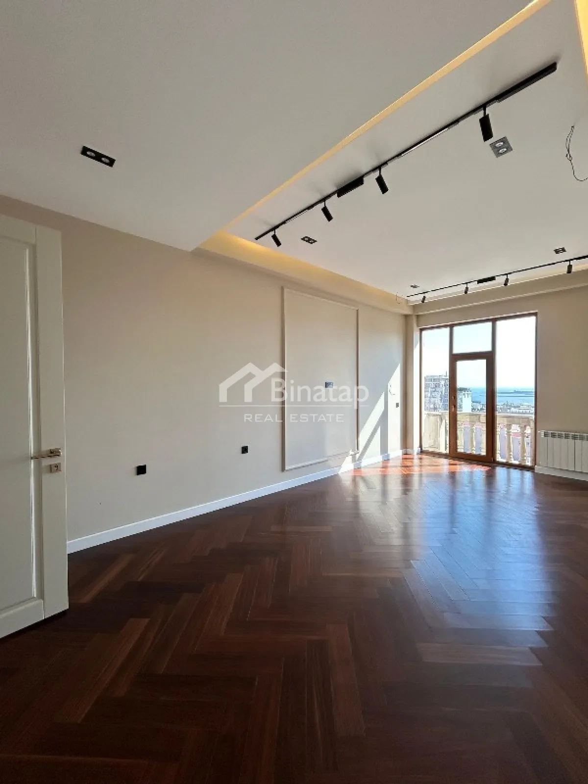 Satılır 3 otaqlı yeni tikili 145 m², İçərişəhər metrosu, Nəsimi rayonu — Mənzil, Bakı (5)
