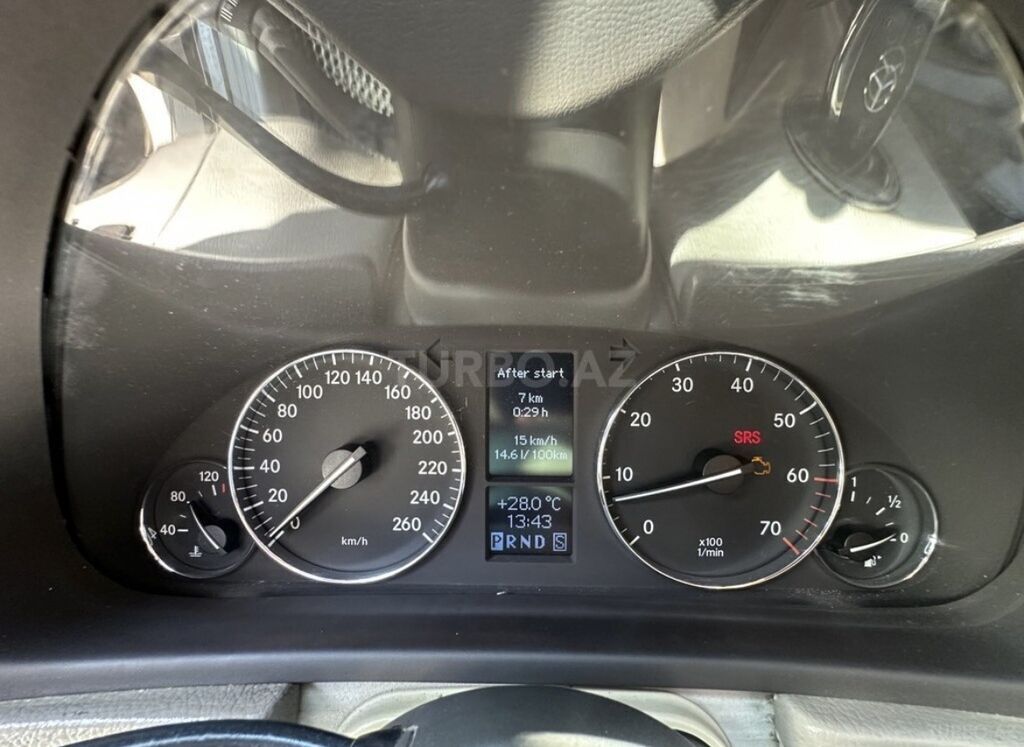 Mercedes-Benz C 230: 1.8 l Sedan 99-VH-176 — Avtomobillər, Salyan (10)