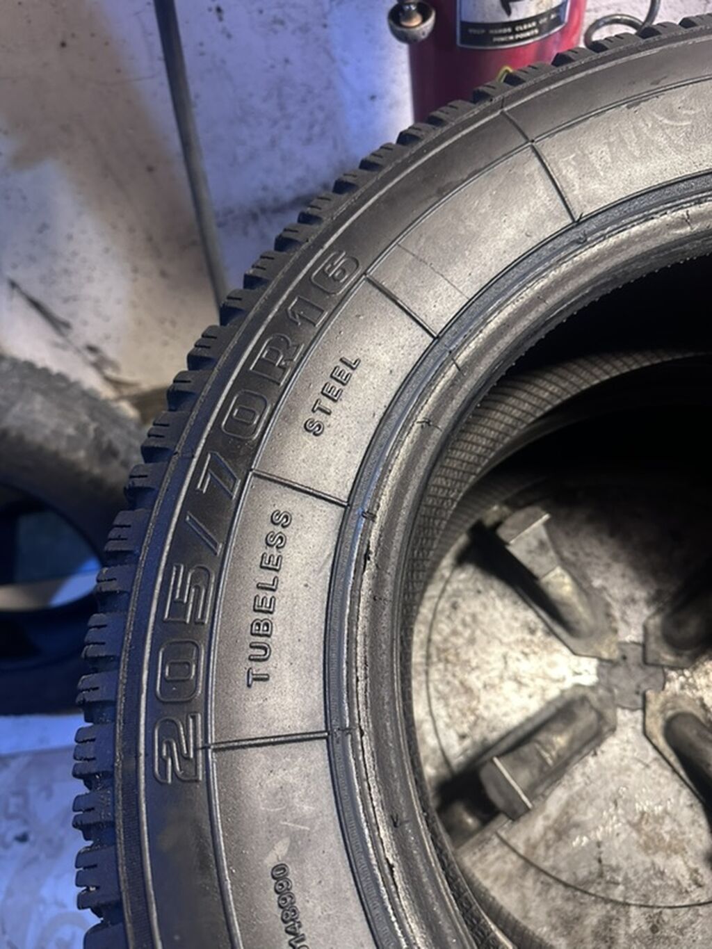 Kama Flame şinləri – 205/70 R16 - Tip: Radial, tubeless - Gücləndirmə — Şinlər, Bakı (2)