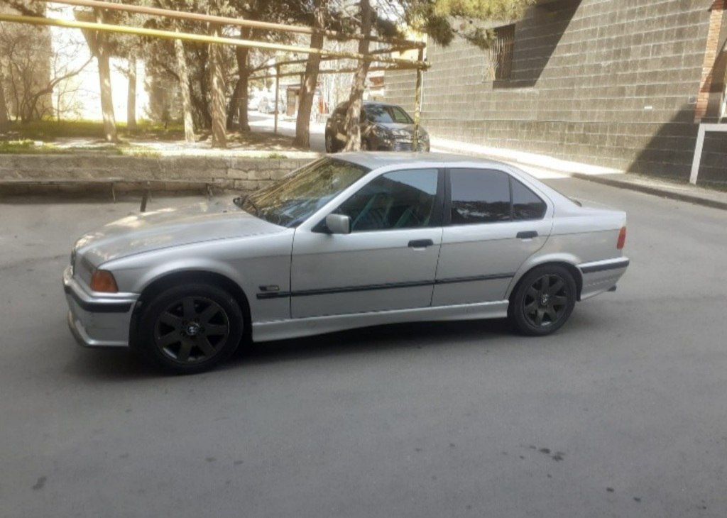 BMW 318, 1.8 L, 1998 il, 327 000 km — Avtomobillər, Bakı (6)