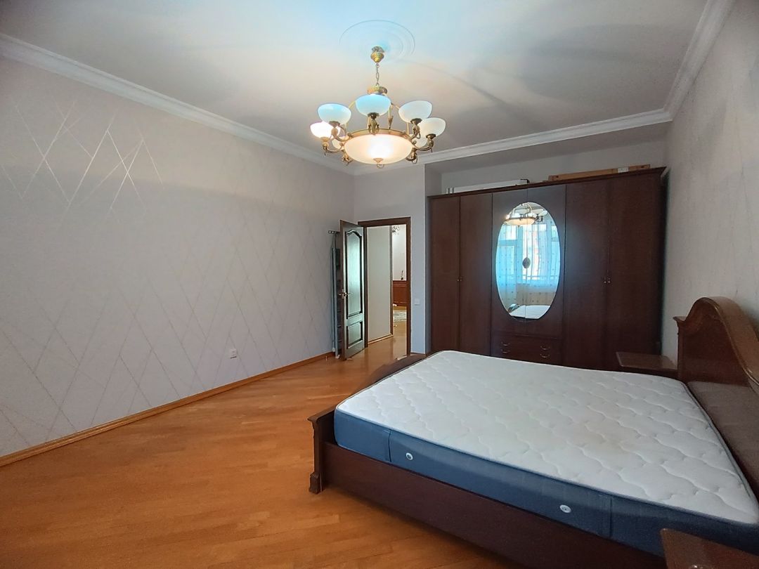 İcarəyə verilir 3 otaqlı yeni tikili 168 m² — Mənzil, Bakı (8)
