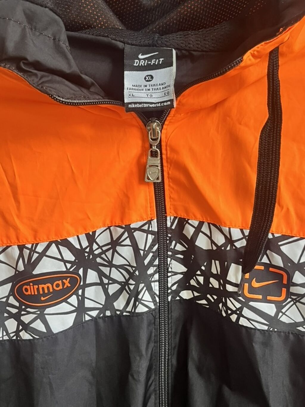 Nike Dri-FIT “Air Max” kapüşonlu yüngül jaket - Ölçü: XL (etiketdə — Kurtkalar, Bakı (2)
