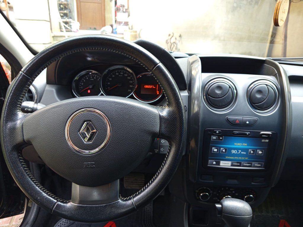 Renault Duster, 2.0 L, 2015 il, 135 000 km 99-XP-231 — Avtomobillər, Bakı (12)