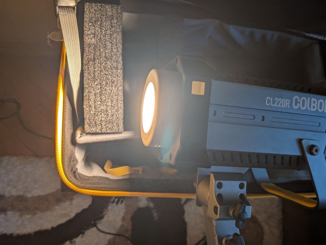 Colbor CL220R RGB 220W — Foto və video texnikası, Bakı (4)