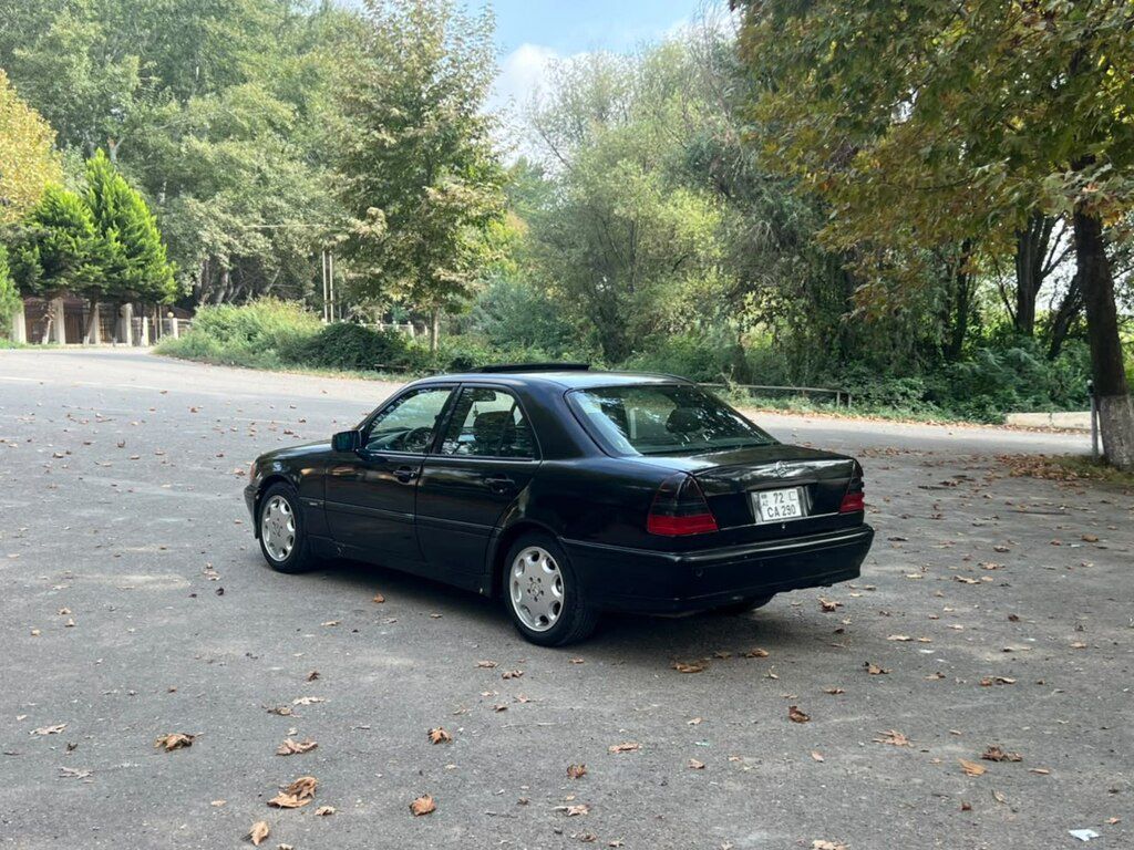 Mercedes C 240, 2.4 L, 1999 il, 305 575 km 72-CA-290 — Avtomobillər, Sabirabad (9)
