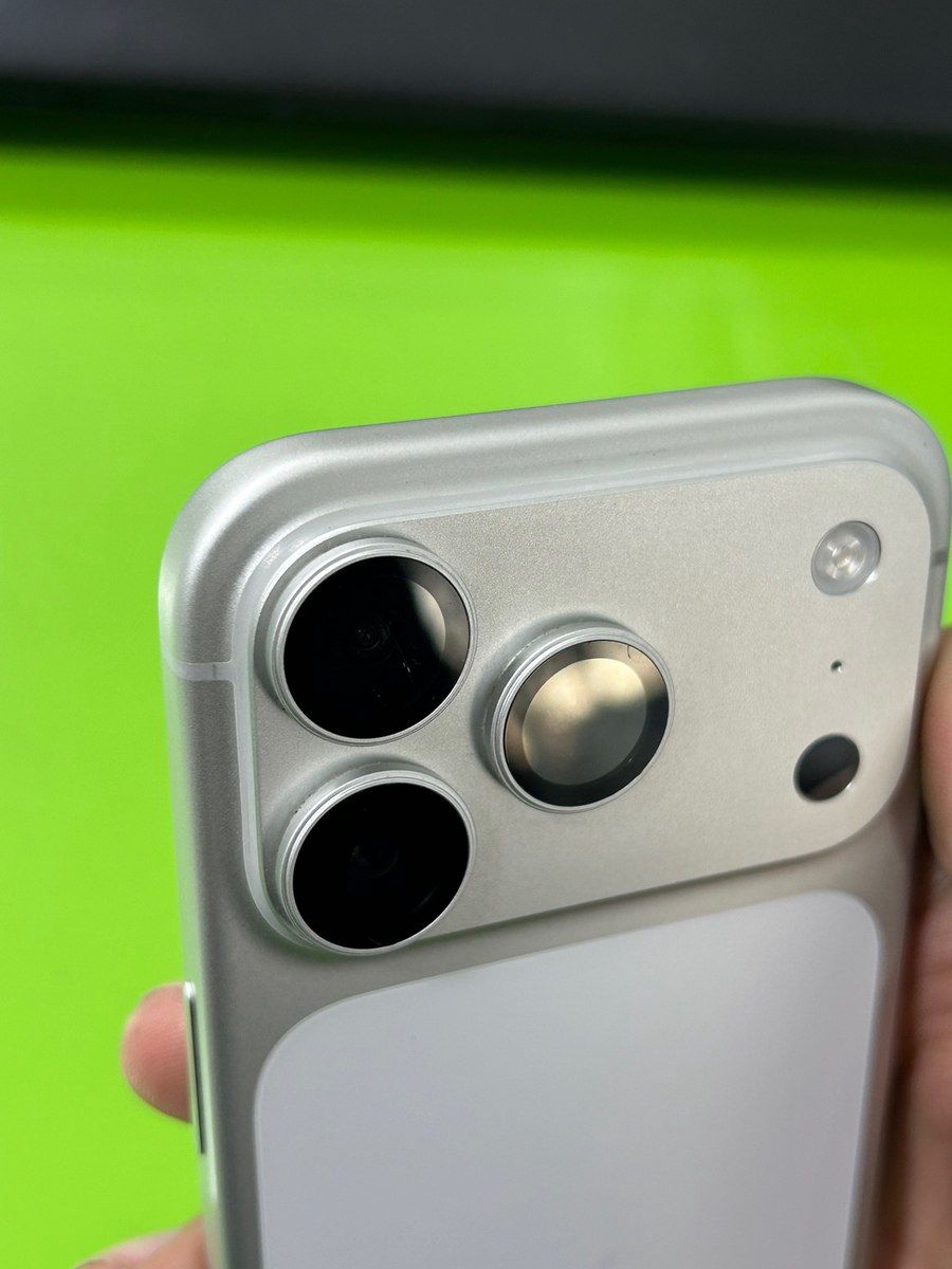 Apple iPhone 17 Pro Silver 256GB/12GB — Smartfonlar, Göyçay (2)