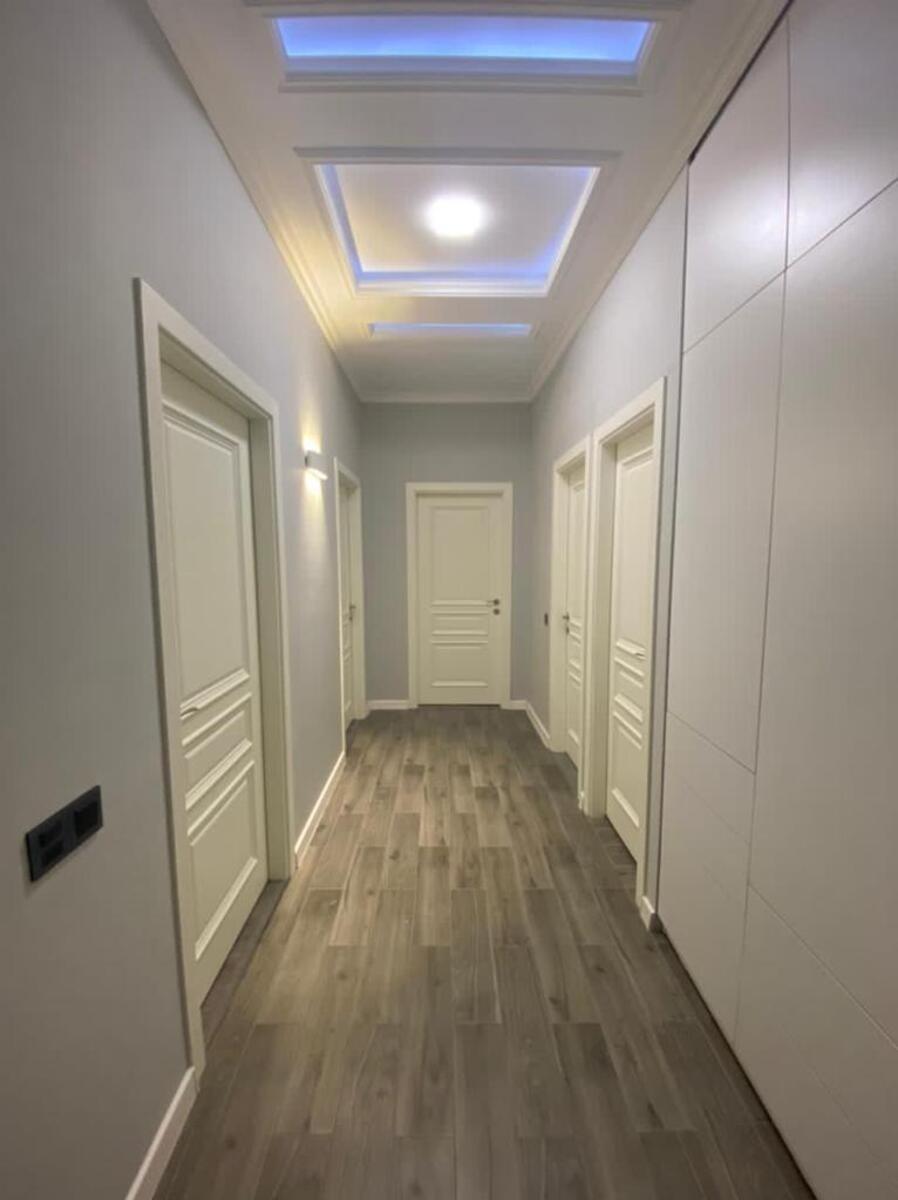 Satılır 3 otaqlı köhnə tikili 113 m² — Mənzil, Bakı (9)