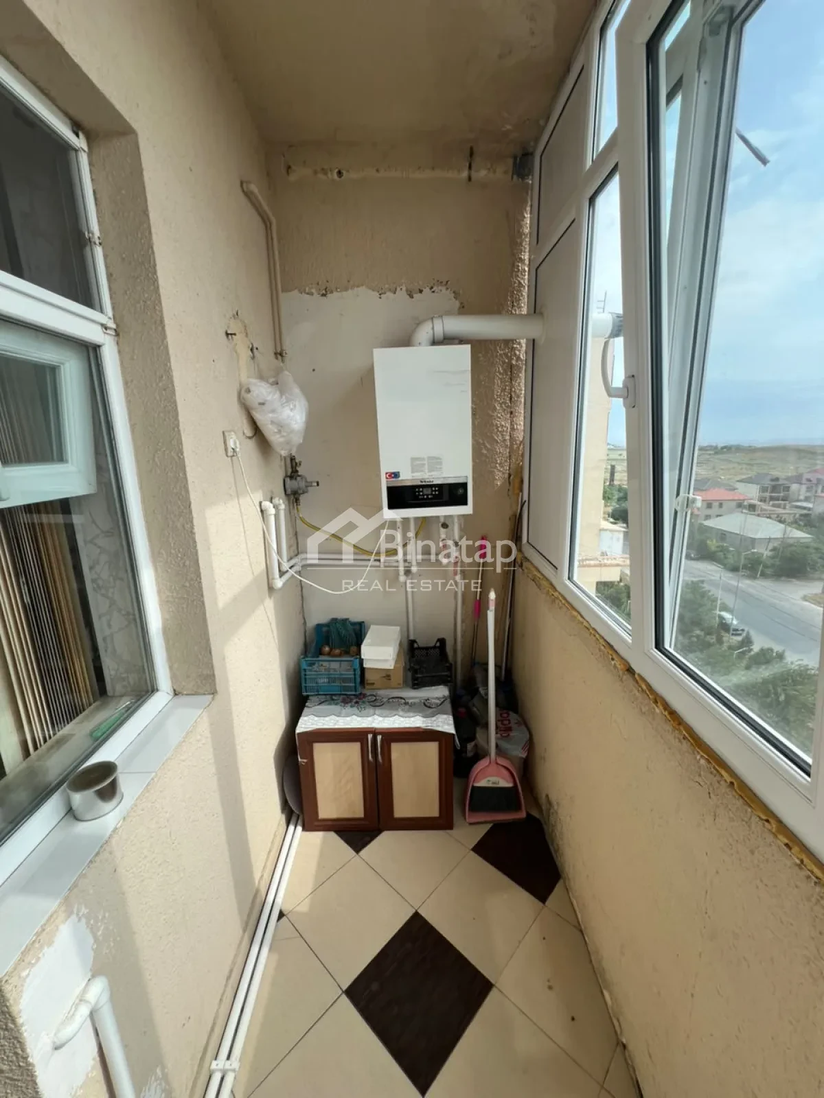 Satılır 2 otaqlı köhnə tikili 52 m², Suraxanı rayonu — Mənzil, Bakı (5)