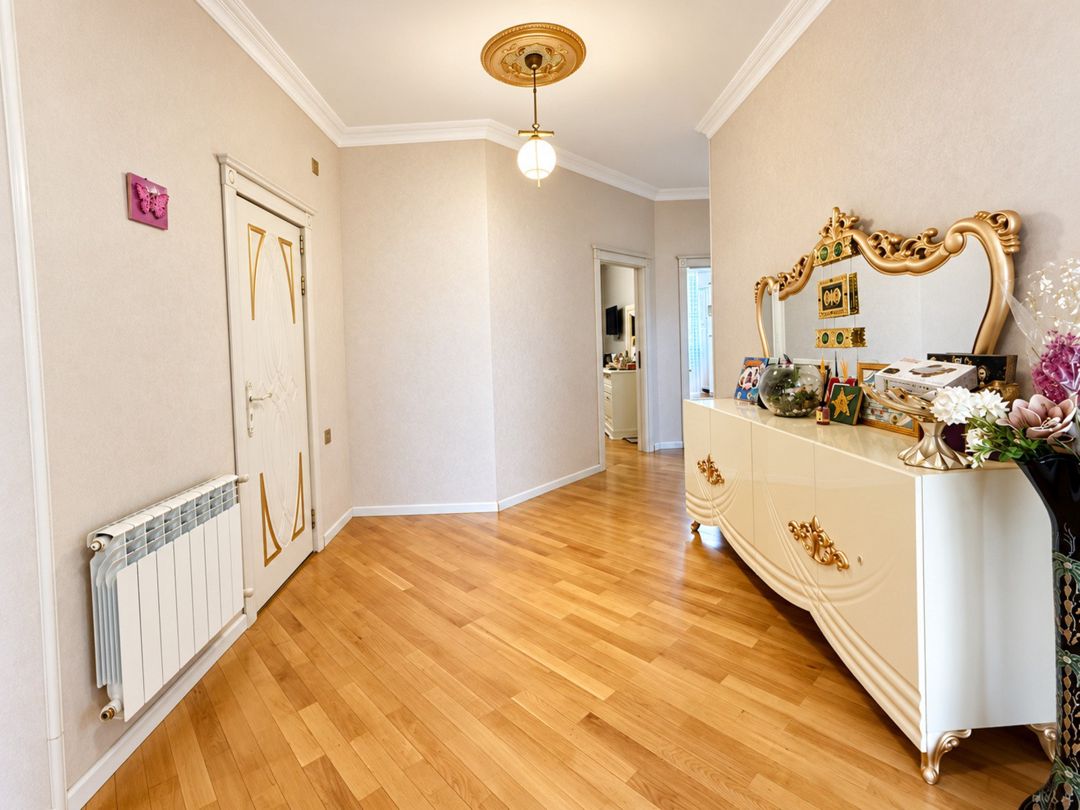 Satılır 4 otaqlı yeni tikili 135 m² — Mənzil, Bakı (4)