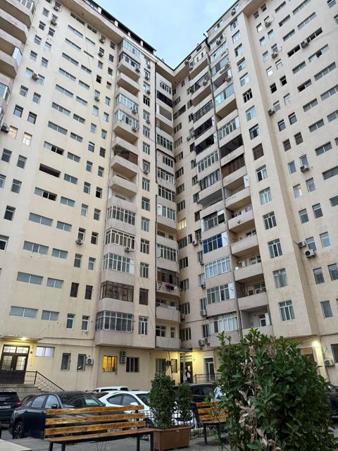 4-otaqlı yeni tikili, Tbilisi pr., 210 m² — Bakı
