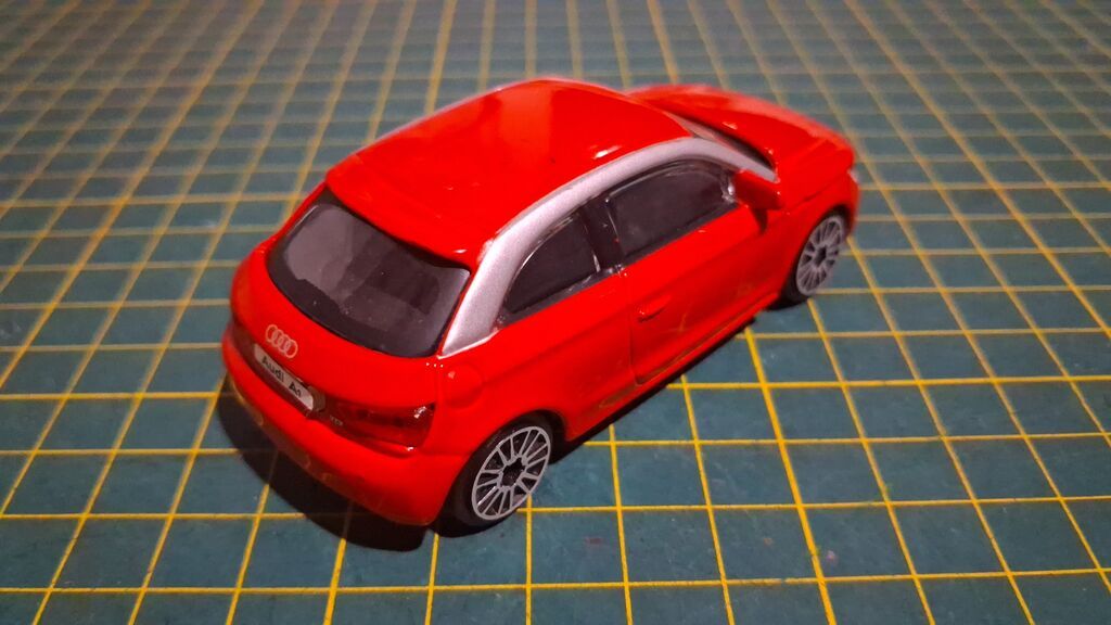 Audi, 2024 il, 1:43, Dəmir, Ünvandan götürmə — Modellar, Bakı (3)