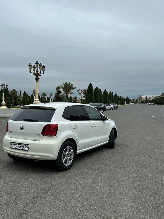 Volkswagen Polo, 1.4 L, 2011 il, 200 000 km 99-TR-530 — Avtomobillər, Gəncə (8)
