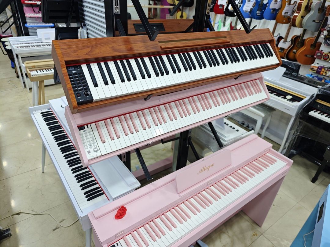 Piano — Musiqiə alətləri, Bakı (7)