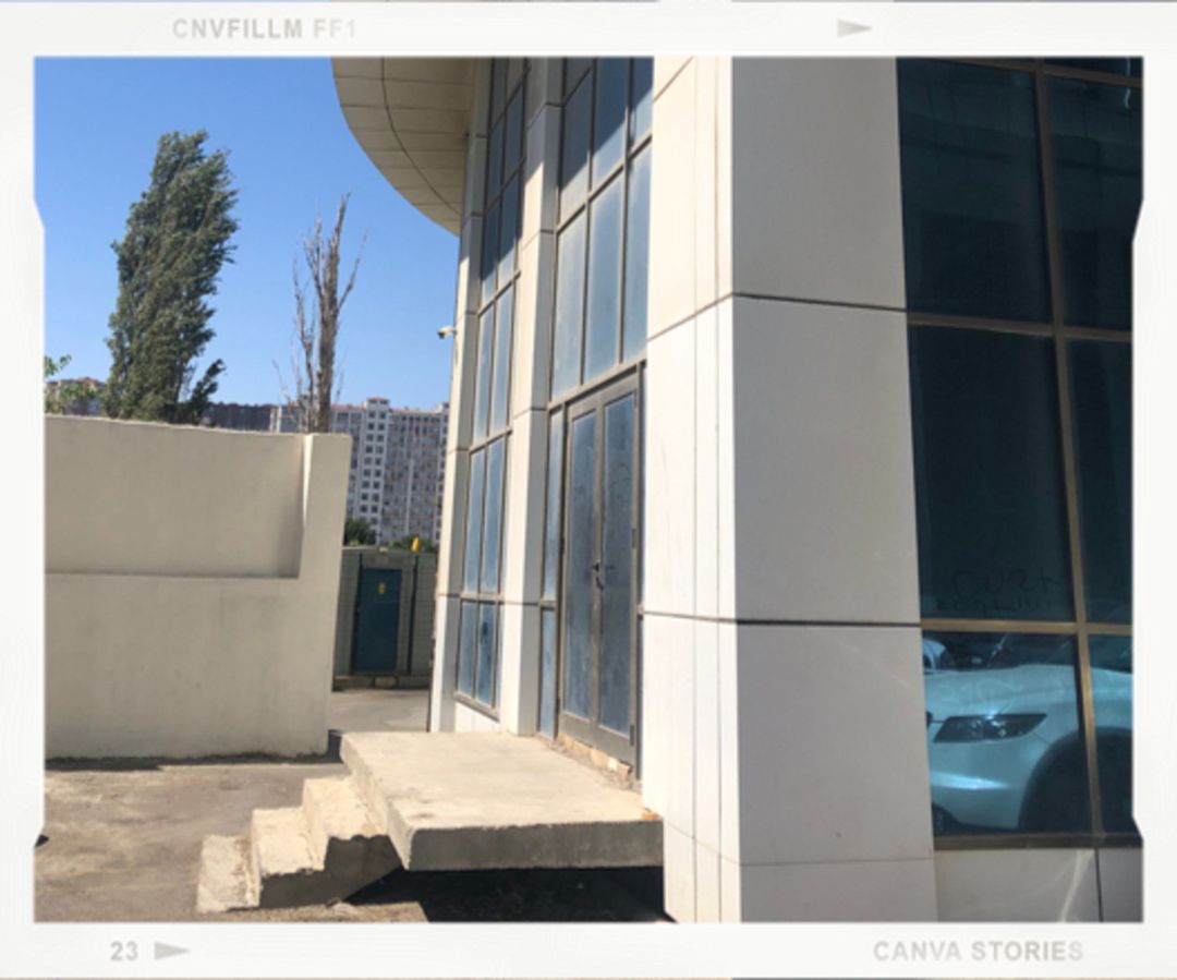 Satılır obyekt 302 m² — Əmlak, Bakı (3)