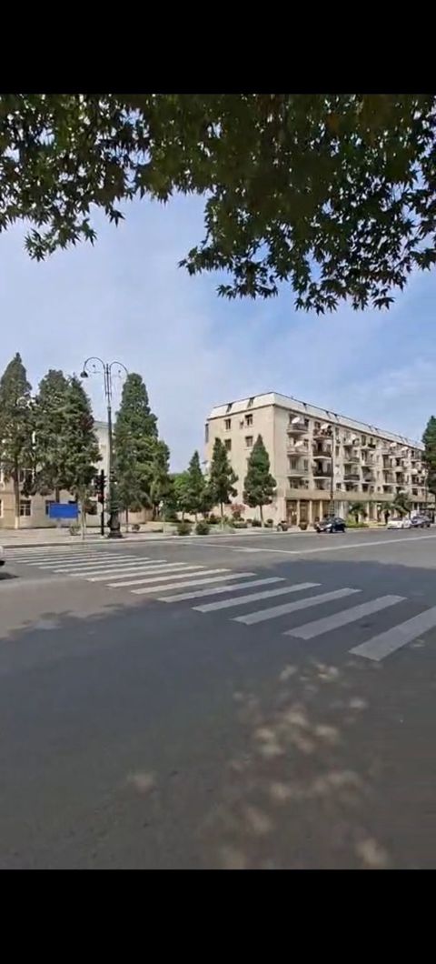 3-otaqlı mənzil, Gəncə ş., 60 m² — Gəncə