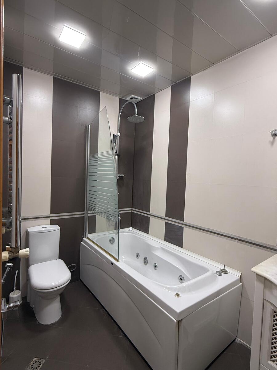 Satılır 3 otaqlı yeni tikili 130 m² — Mənzil, Bakı (7)