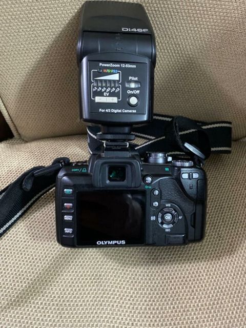 "Olympus" fotoaparatı — 150 ₼ · Bakı · Foto və video texnikası "Olympus" fotoaparatı — Bakı