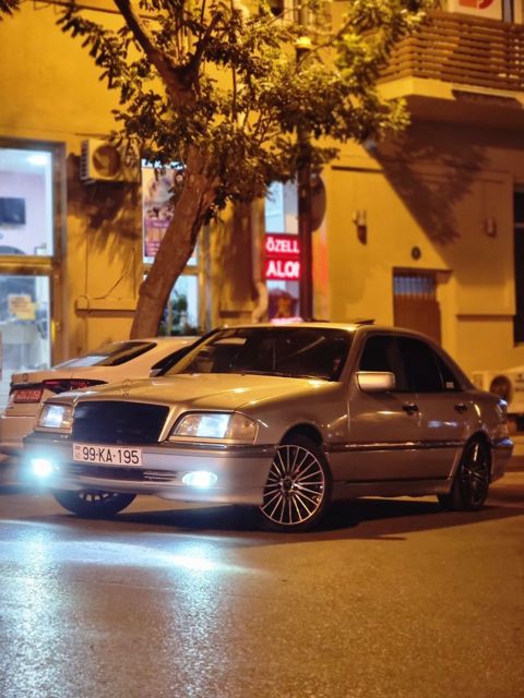 1998 Mercedes-Benz C-Class, 2.2 L, 1998, 300,000 km — Bakı