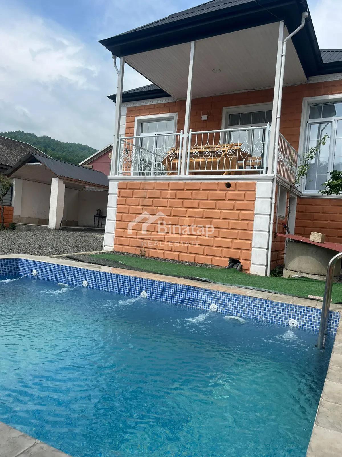 İcarəyə verilir 3 otaqlı həyət evi / bağ evi 100 m², Lerik rayonu — Bakı