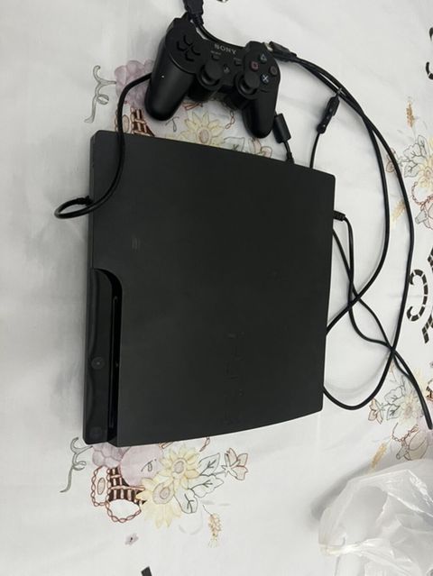Sony PlayStation 3 Slim oyun konsolu Etrafli melumat ucun wpya yazin — Sumqayıt