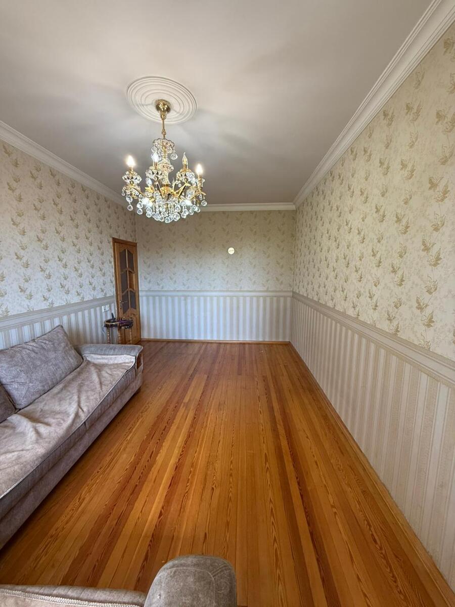Satılır 2 otaqlı köhnə tikili 65 m² — Mənzil, Bakı (2)