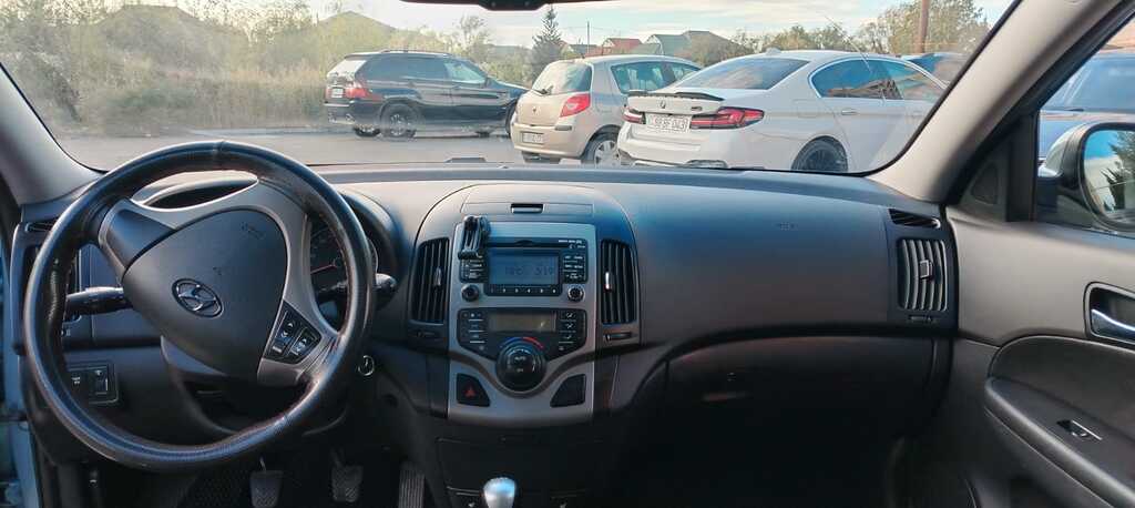 Hyundai i30, 1.6 L, 2008 il, 288 000 km 77-HN-250 — Avtomobillər, Bakı (8)