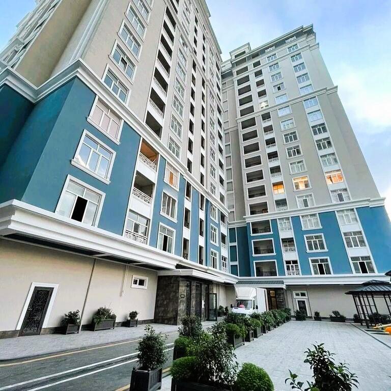 5 otaqlı mənzil, 272 m², Azadlıq prospekti. Möhsün Sənani küçəsi (Azadlıq Bağçalı Evlər) — Mənzil, Bakı (2)