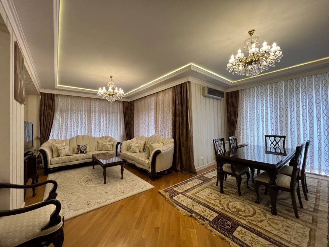 3-otaqlı yeni tikili, Nərimanov r., 200 m² — Mənzil, Bakı (2)