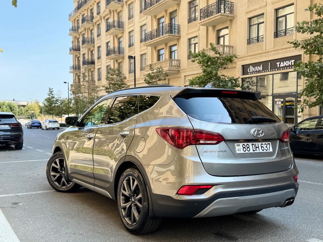 2018 Hyundai Santa Fe, 2.0 L, 2018, 190,000 km 10-AH-158 — Avtomobillər, Bakı (5)