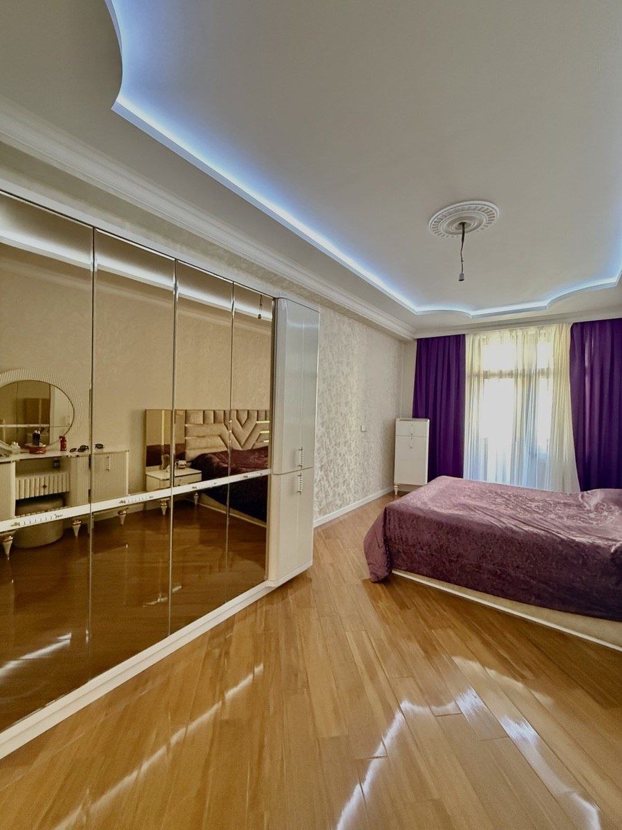 Satılır 3 otaqlı yeni tikili 160 m² — Mənzil, Bakı (8)