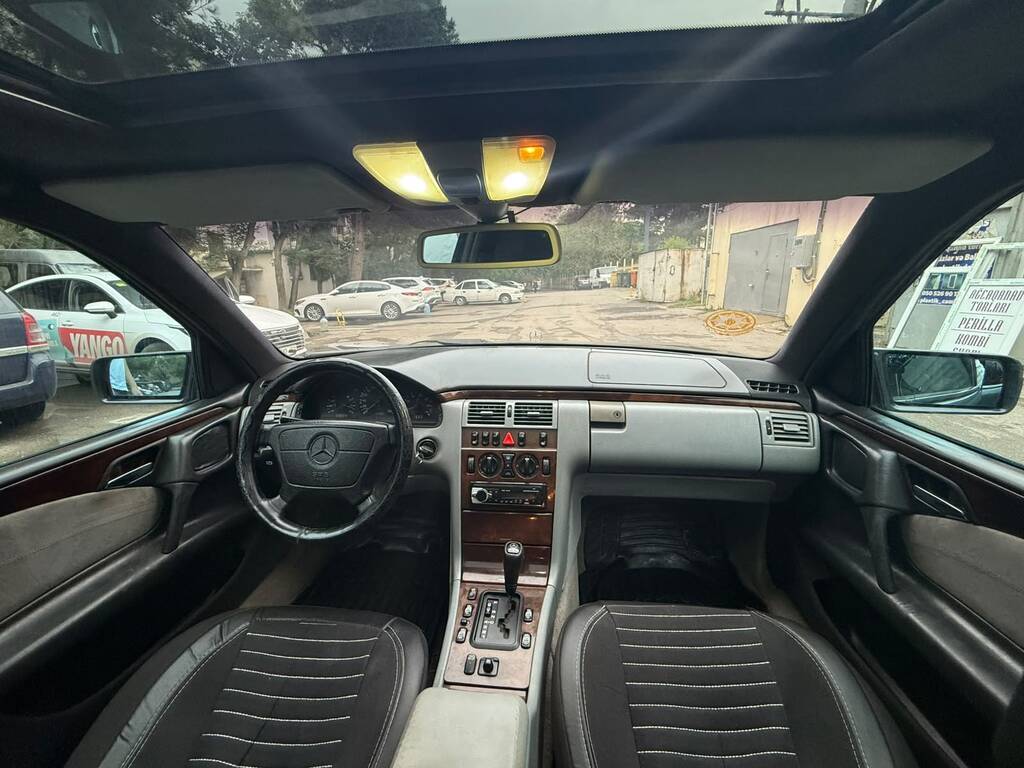 Mercedes E 200, 2.0 L, 1998 il, 350 000 km — Avtomobillər, Bakı (2)