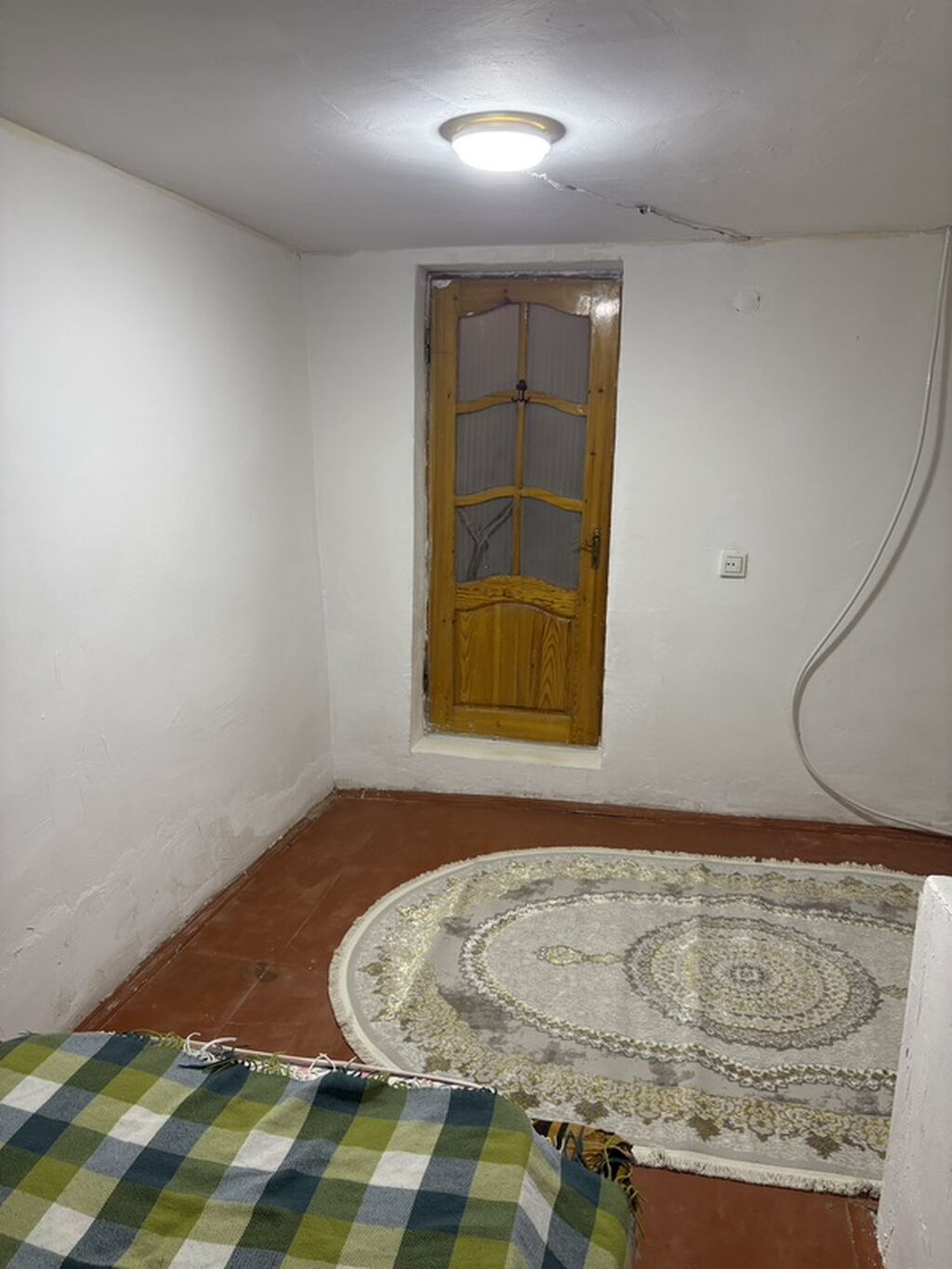 1 otaqlı mətbəx və sanitar qovşaq qaz su işıq şəraiti var, Qaraçuxurda — Mənzil, Bakı (7)