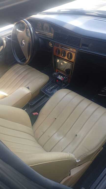 Mercedes 190, 2.0 L, 1993 il, 111 000 km 01-CA-611 — Avtomobillər, Bakı (2)