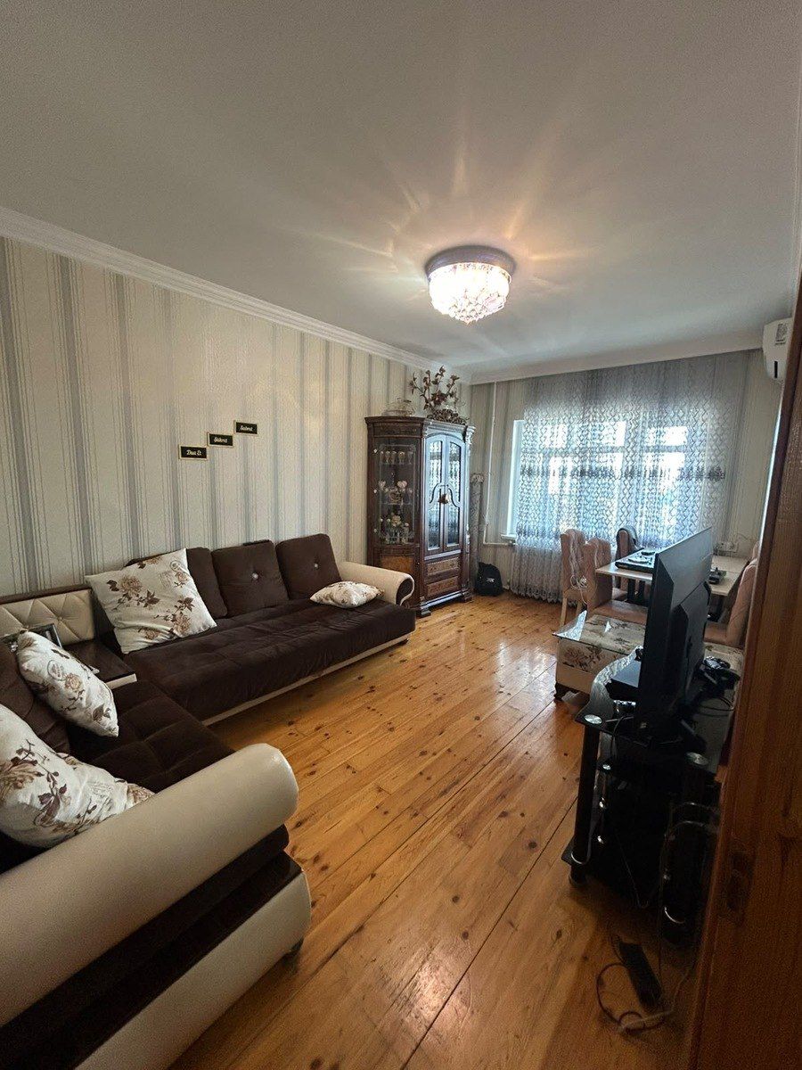 Satılır 2 otaqlı köhnə tikili 56 m² — Mənzil, Bakı (3)